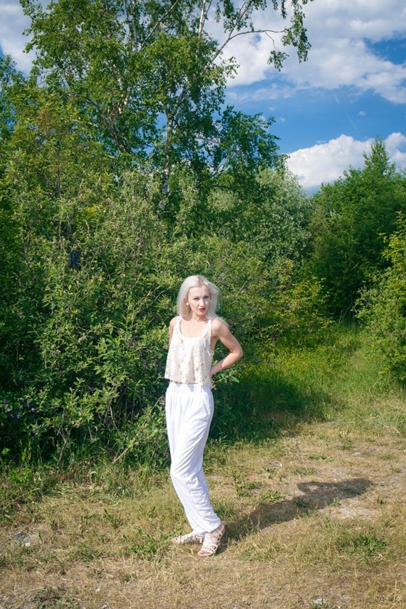 Нелли, 21
